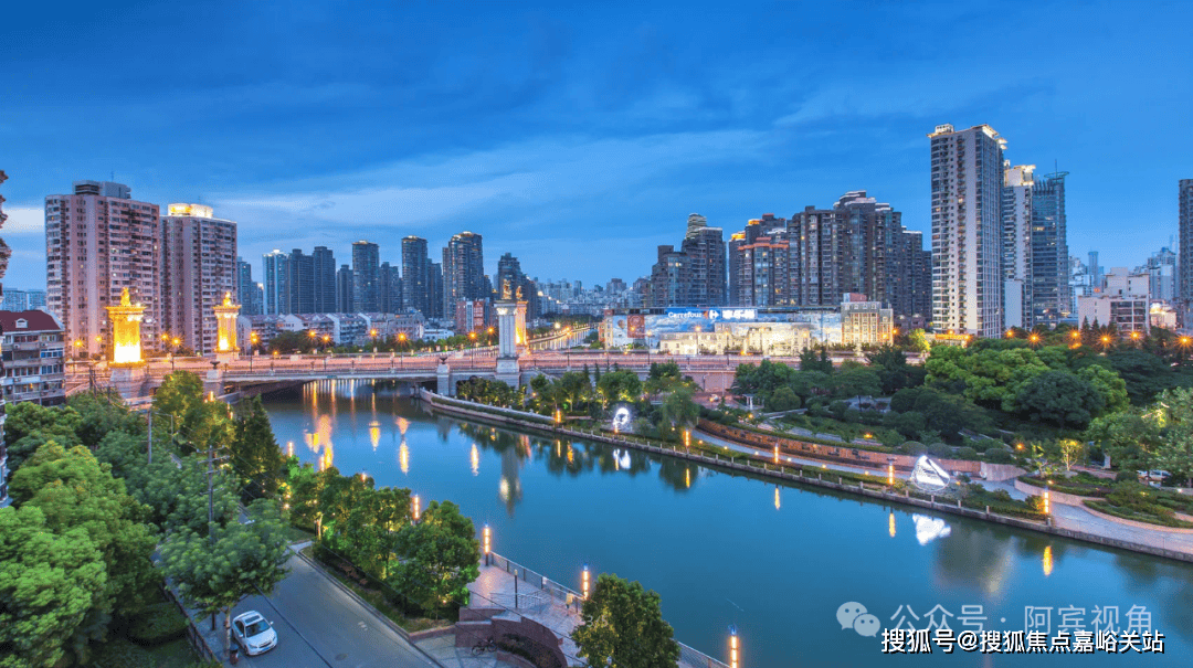 房时间-地址-最新房价户型图-小区环境-楼盘详情-交房时间-周边配套-售楼处电话mg不朽情缘游戏网站2025年苏河云峰网站-苏河云峰售楼处电话-•楼盘详情-交(图8)